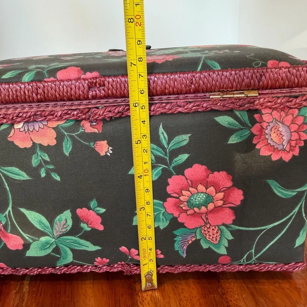 Vtg Sewing Basket Box Padded Fabric with Handle
